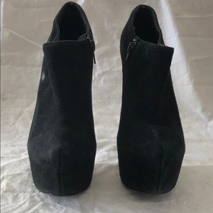 Steve Madden Platform Booties